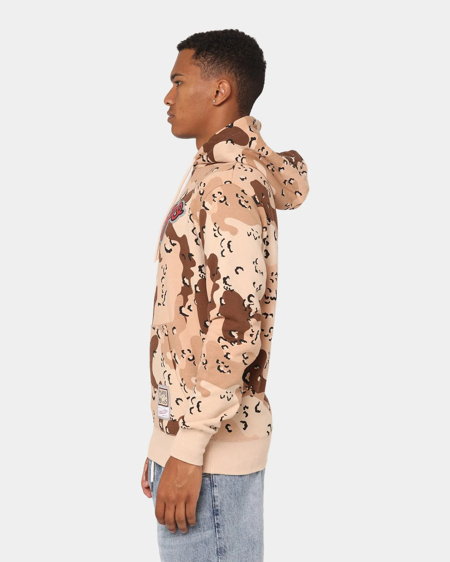 Mitchell & Ness Chicago Bulls Camo Reflective Hoodie Sand Camo