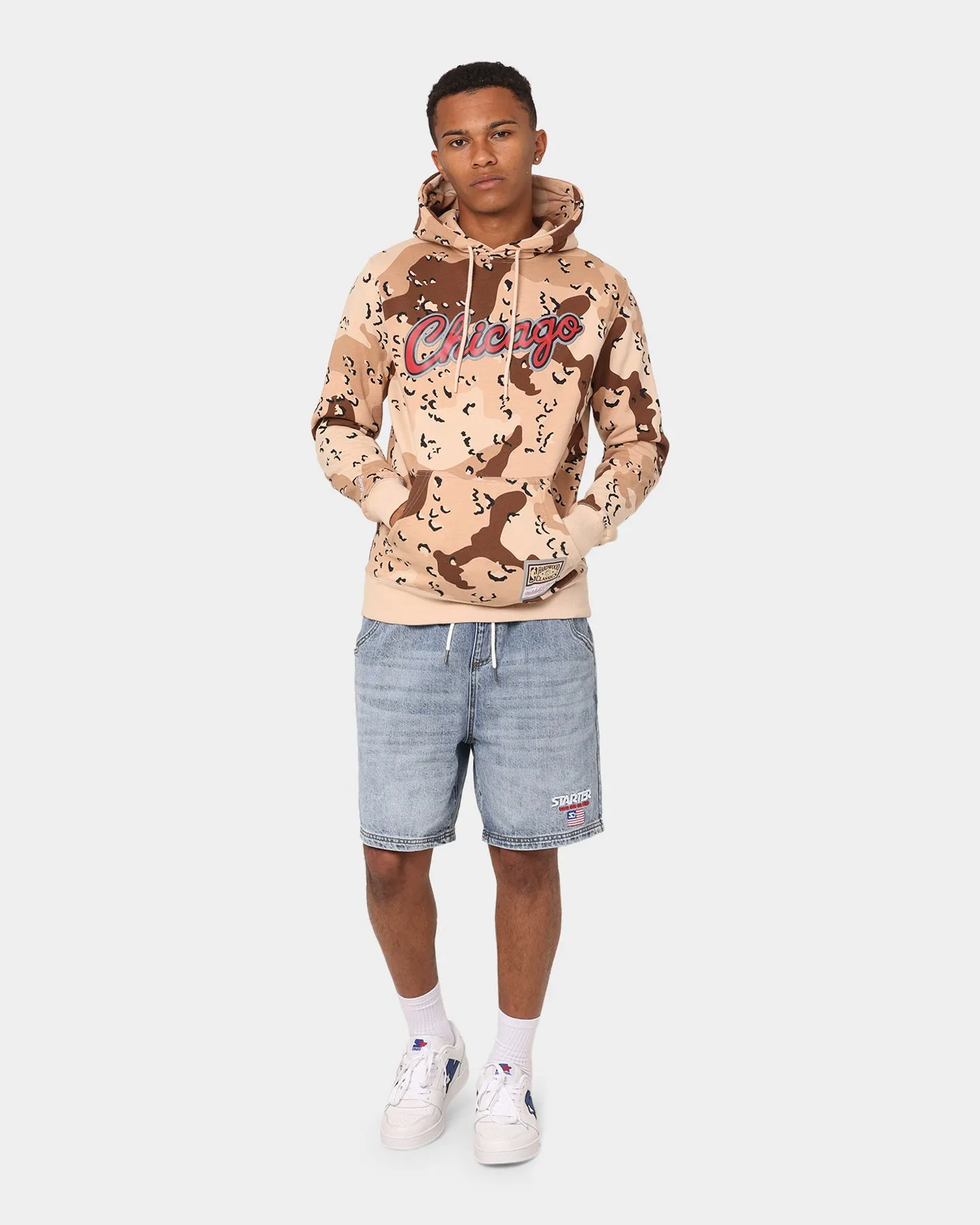 Mitchell & Ness Chicago Bulls Camo Reflective Hoodie Sand Camo