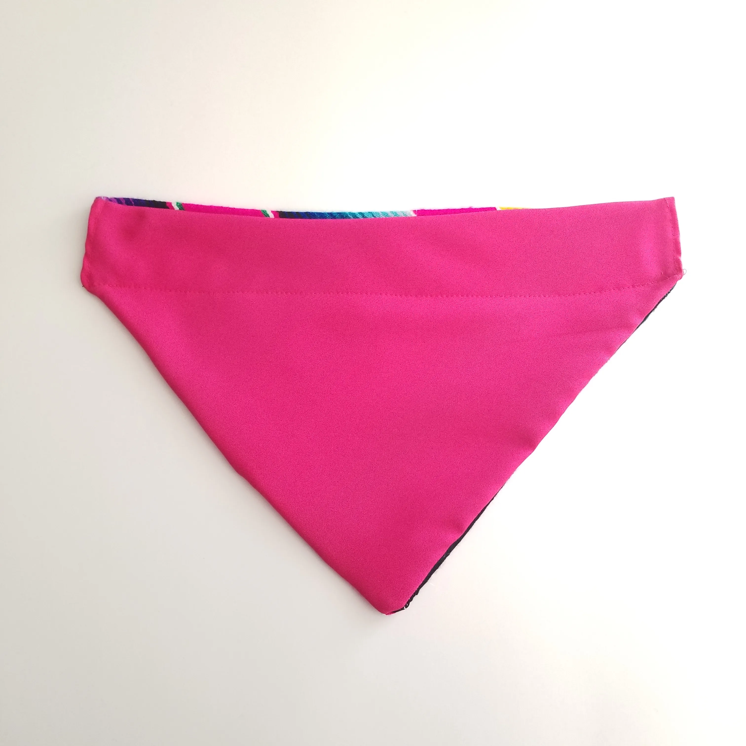 XL PINK SARAPE DOG BANDANA. 27